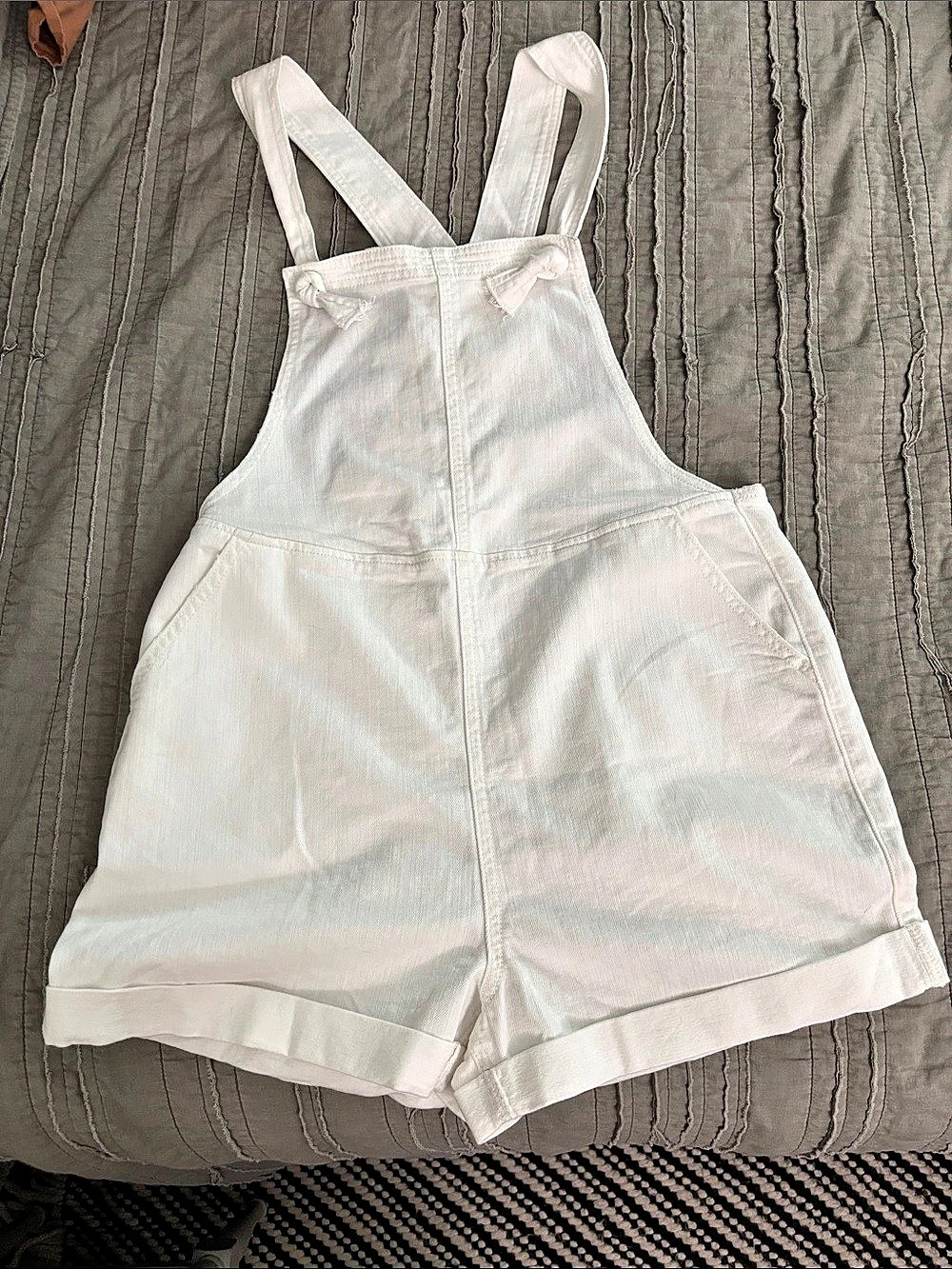 Aerie Denim Shortall White Overall Romper Size Medium